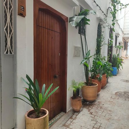 Riad Bkl Luxury Dar Baroud Tanger Zewnętrze zdjęcie
